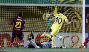 article-2614454-1D687B5300000578-83_634x371