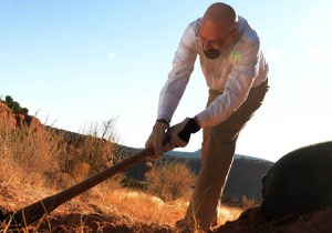 Breaking Bad _ Season 5, Episode 10 - Photo Credit: Ursula Coyote/AMC